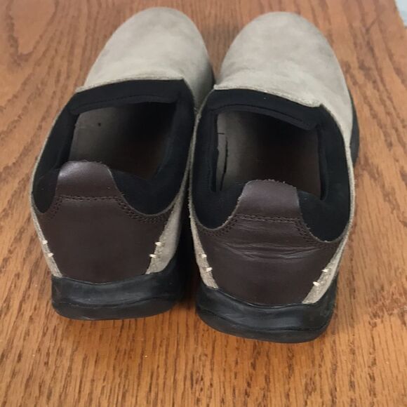 Lands End Suede All Weather Slipin Walking Shoes 9.5B Taupe EUC - Picture 4 of 7